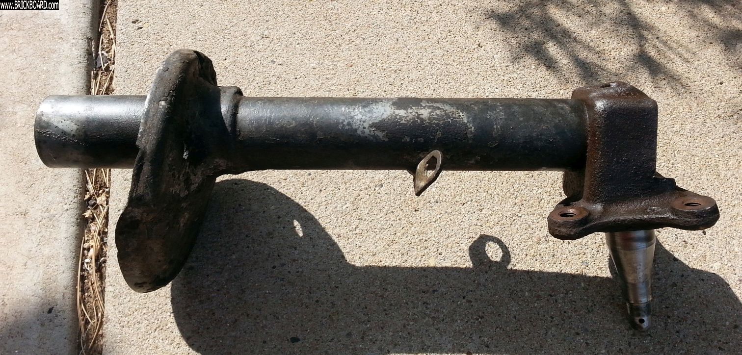 Volvo 200 -- Strut Tower-02