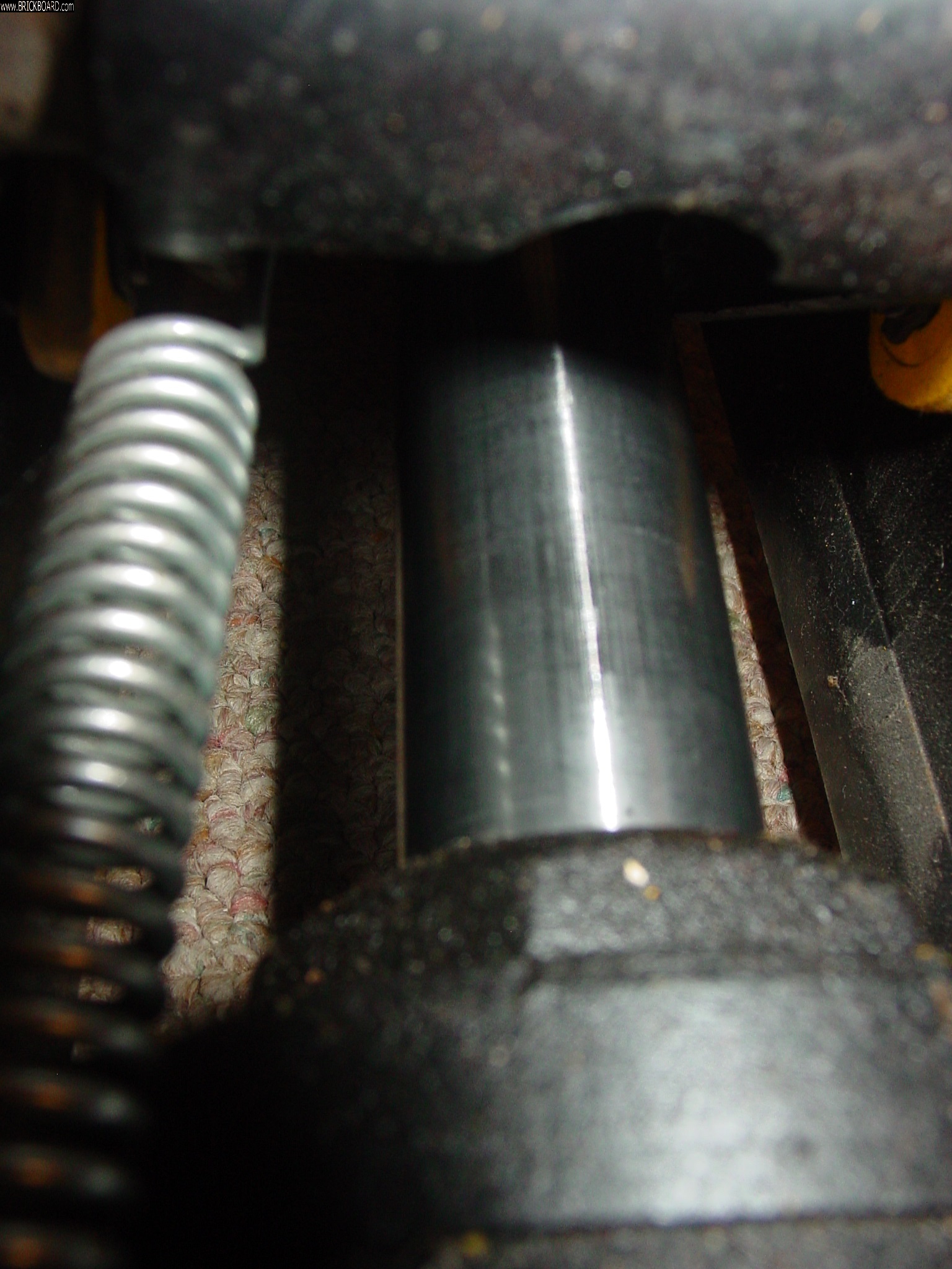 Volvo  -- KittysGreyVolvo Craftsman brand car trolley / floor jack ... for lifting poor owld Volvo 240 ...