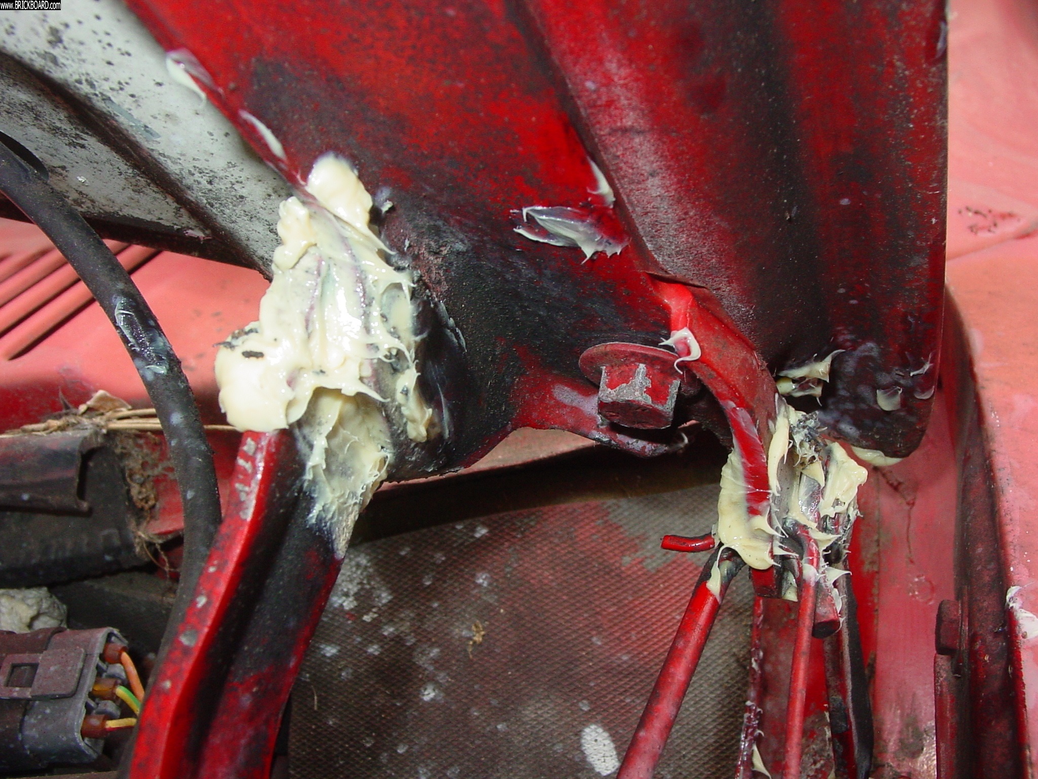 Volvo 200 -- Lube the entire 240!!!