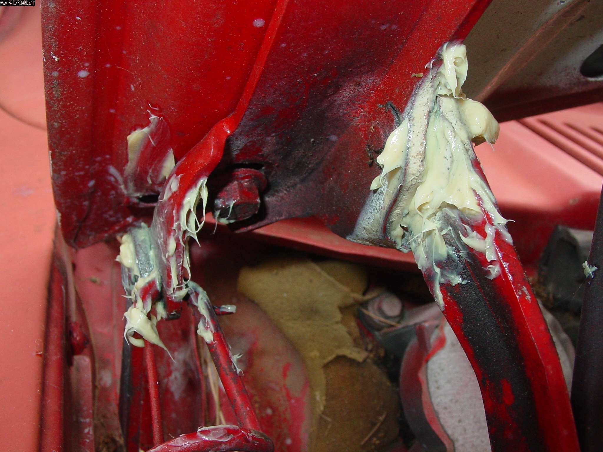 Volvo 200 -- Lube the entire 240!!!