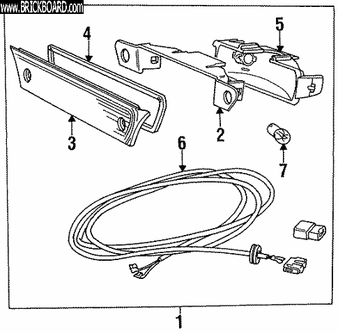 Volvo 900 -- 1995  Volvo 940 high centre brake light