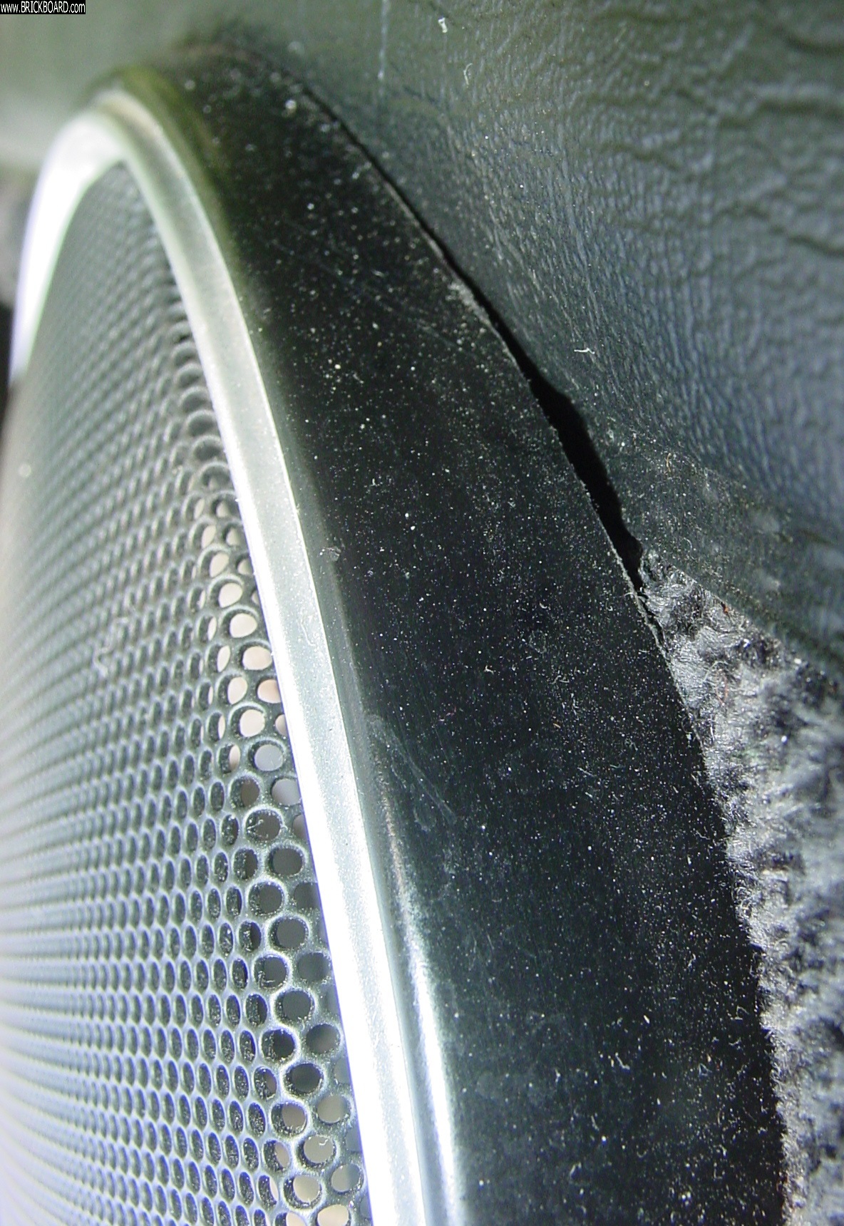 Volvo 200 -- Volvo 240 Front Door Speaker