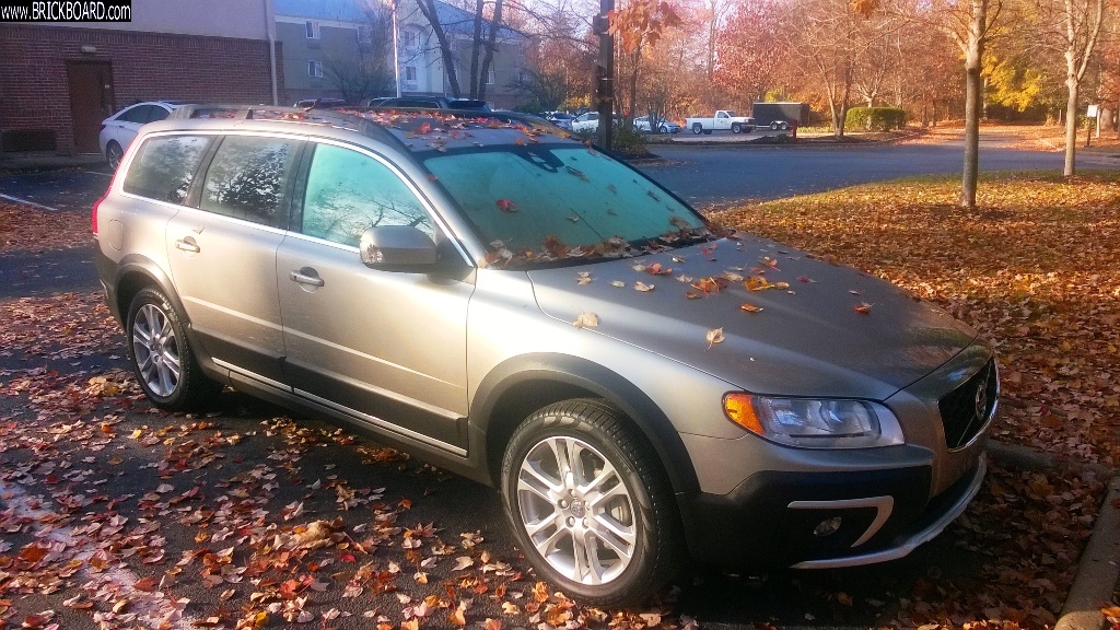 Volvo  -- 2016 XC70 Seashell