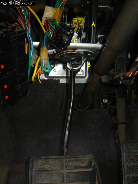 Volvo 900 -- 1995 Volvo 940 brake light switch