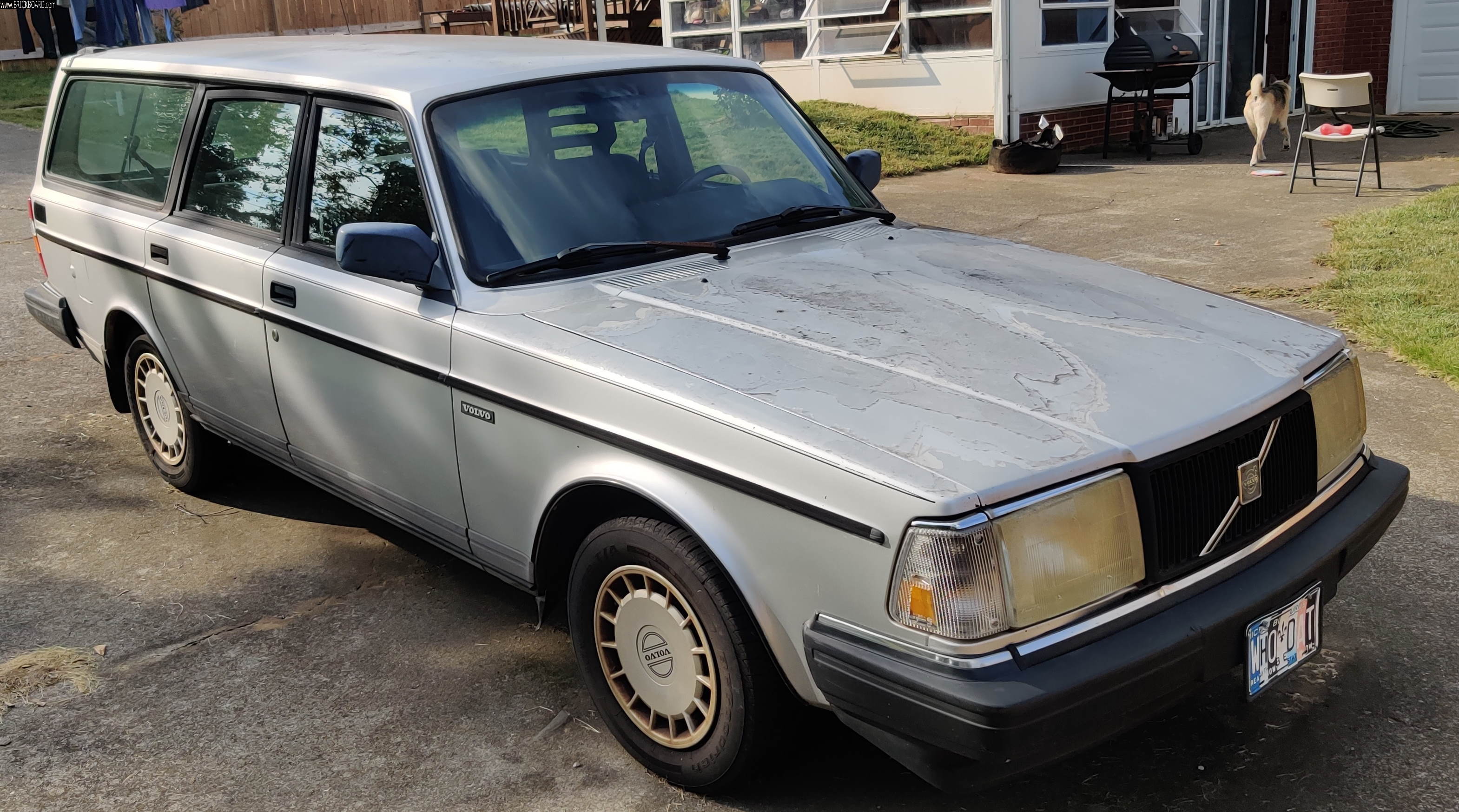 Volvo 200 -- 1992 240DL Wagon