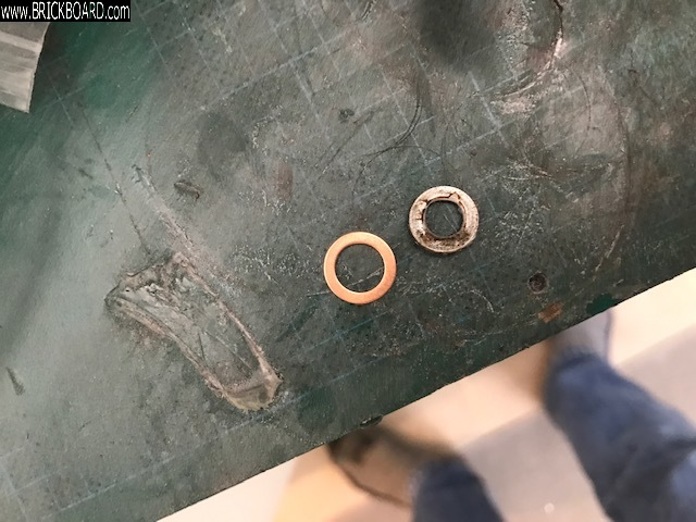 Volvo  -- Brake master cyclinder filter