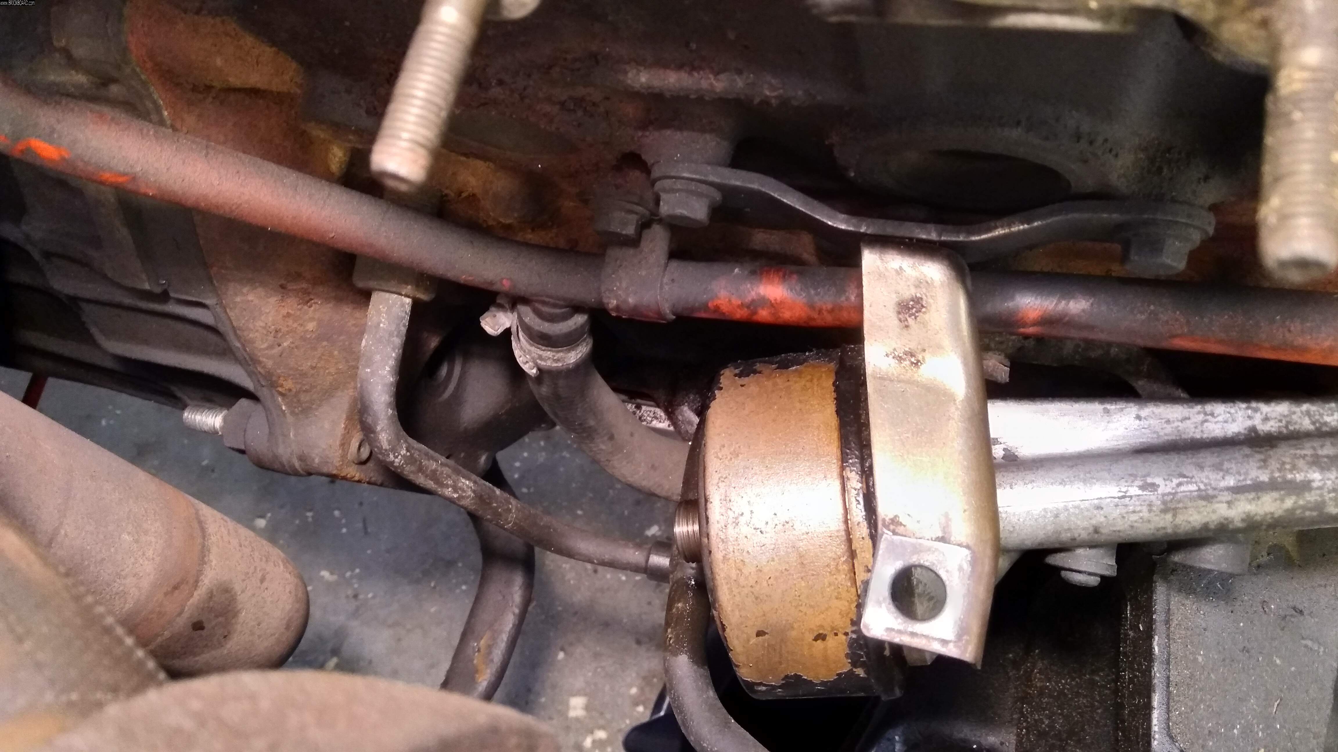 Volvo 900 -- Oil Cooler