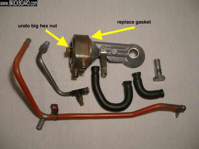 Volvo 900 -- oil cooler