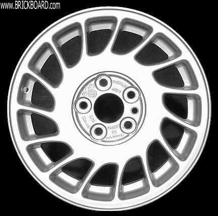 Volvo 900 -- 940 rim