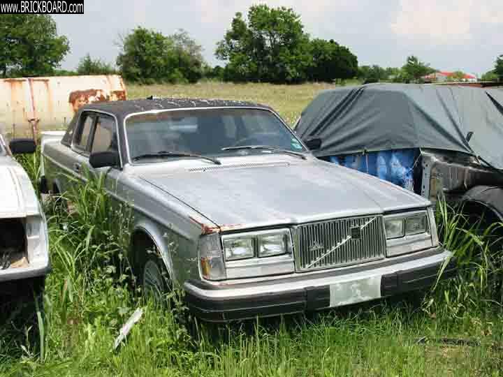 Volvo 200 -- 1979 262c