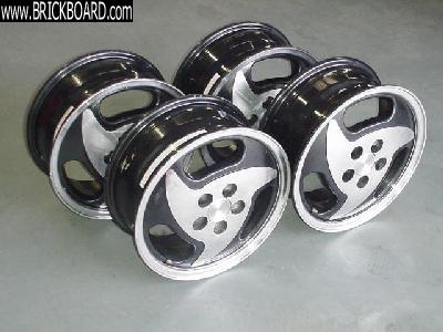 Volvo  -- 15x6 Alloy Wheels