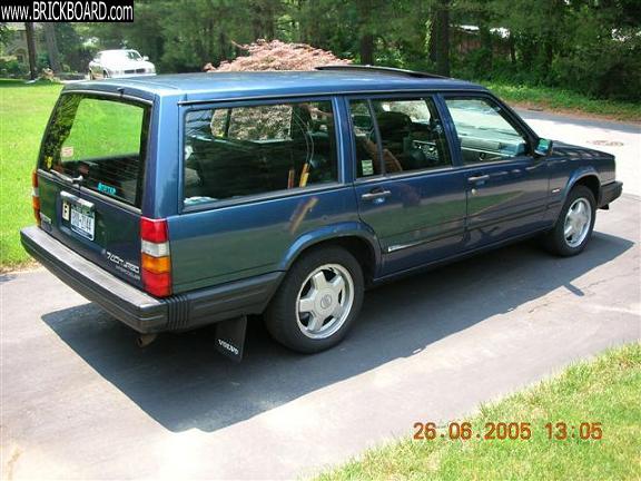 Volvo 700 -- 740 Turbo Wagon