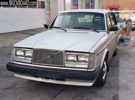 Volvo 200 -- 1985 Volvo 240 4-door sedan automatic