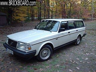 Volvo 200 -- pearl  wagon