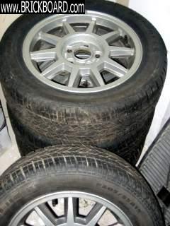 Volvo 700 -- Wheels