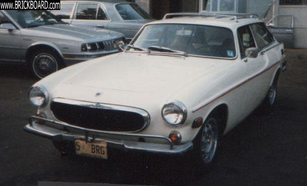 Volvo 1800 -- 1972 VOLVO 1800ES SPORTWAGON