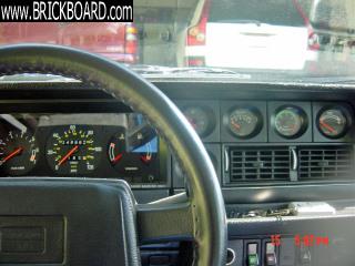 Volvo 200 -- Five Gauge Dash