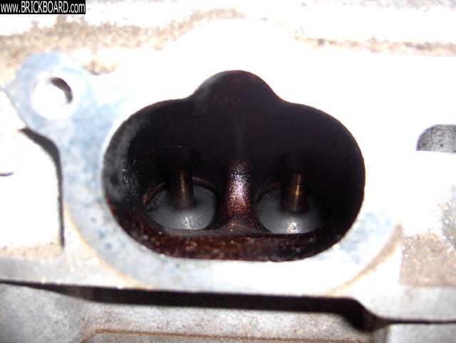 Volvo S40-V40 -- S40 intake valves