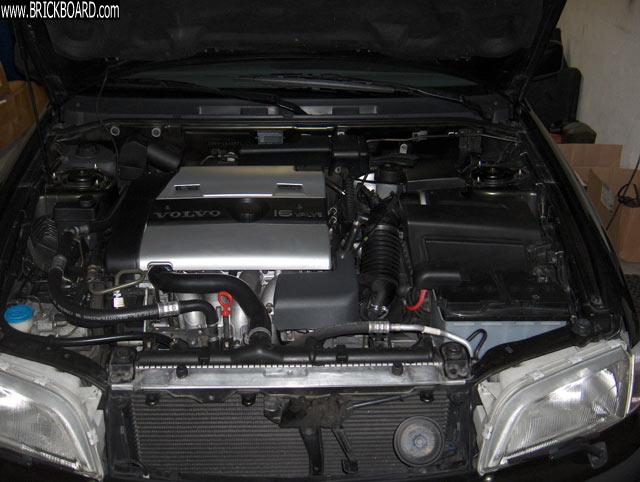 Volvo S40-V40 -- engine1