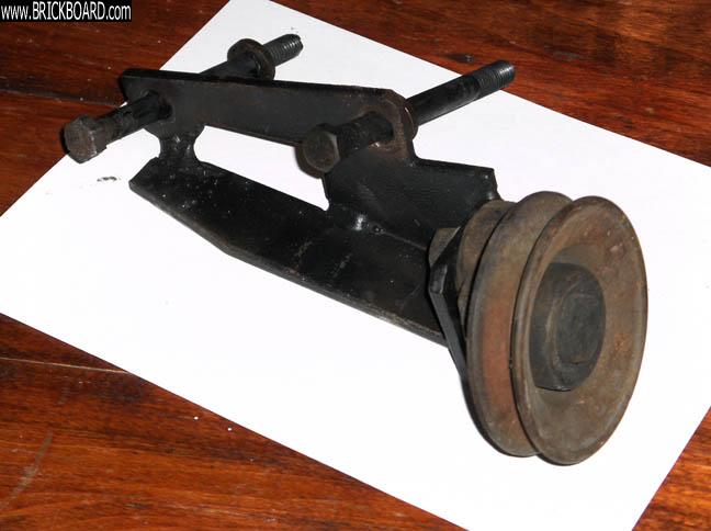 Volvo 120-130 -- B18 AC Bracket