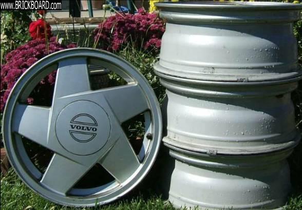 Volvo 700 -- Volvo Hydra 16