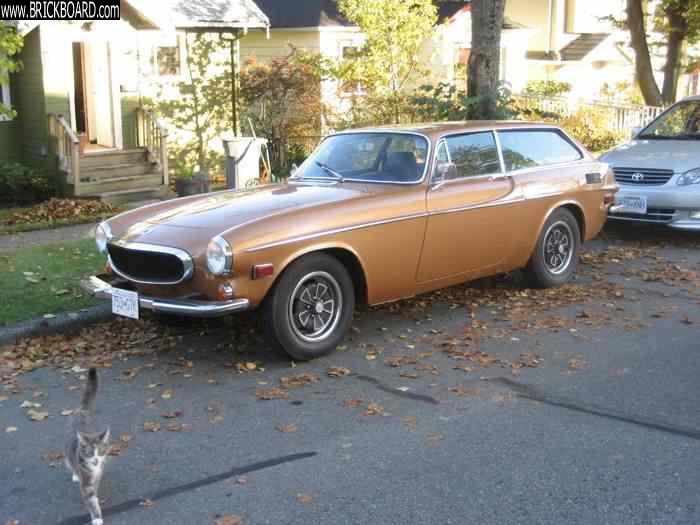 Volvo 1800 -- 1973 Volvo 1800ES w/ Rare Original Sport Rims