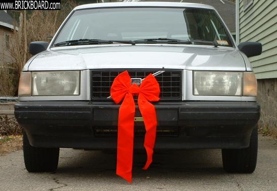 Volvo 700 -- A fine Christmas present!