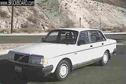 Volvo 200 -- 1991 240  Exterior 1