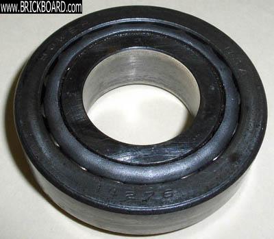 Volvo 120-130 -- Rear Bearings 122s