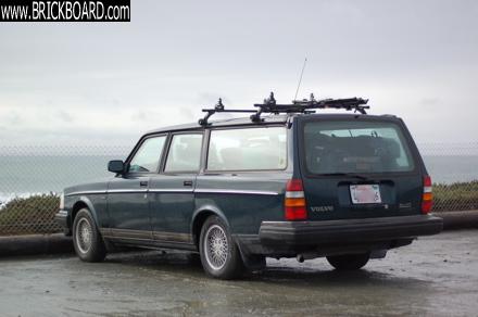 Volvo 200 -- 1993 245 Classic