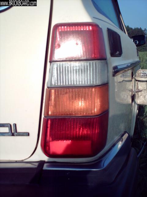 Volvo 200 -- 87 240 parts rt tl lt