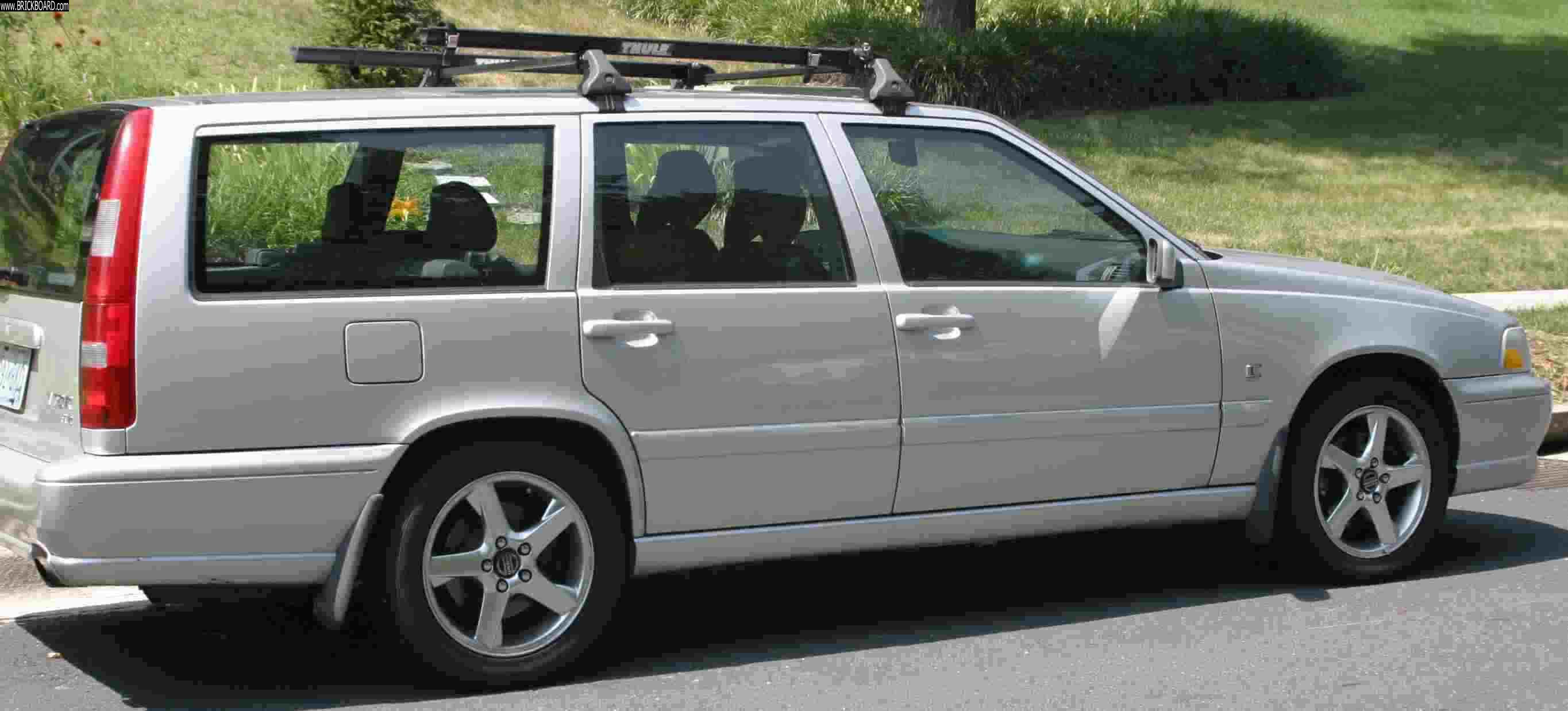 Volvo V70 -- 1998 V70R