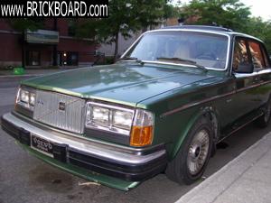 Volvo 200 -- 1981 244 gl
