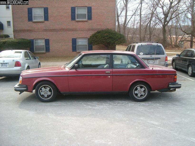 Volvo 200 -- 1981 242 GLT
