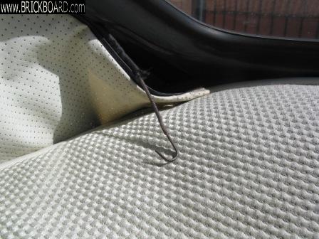 Volvo 444-544 -- PV headliner spring