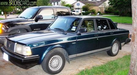 Volvo  -- 1993 Volvo 240