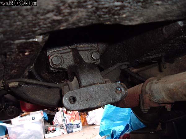 Volvo 444-544 -- rear mount 1