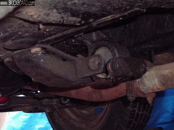 Volvo 444-544 -- flange 1