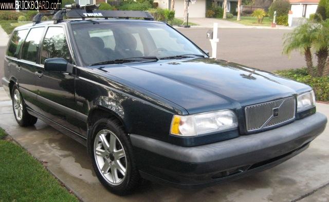Volvo  -- 1996 Volvo 850 "Holly
