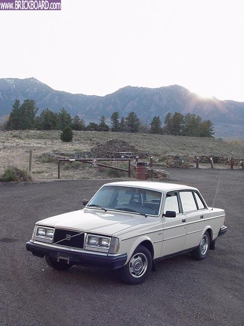 Volvo  -- Another nice shot of my 244