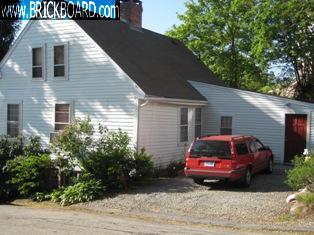 Volvo V70 -- Red Lion at Home in Mystic