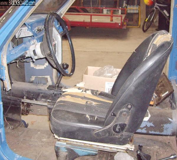 Volvo 444-544 -- PV with alfa seats