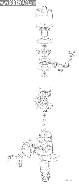 Volvo 200 -- Ignition Distributor Identification