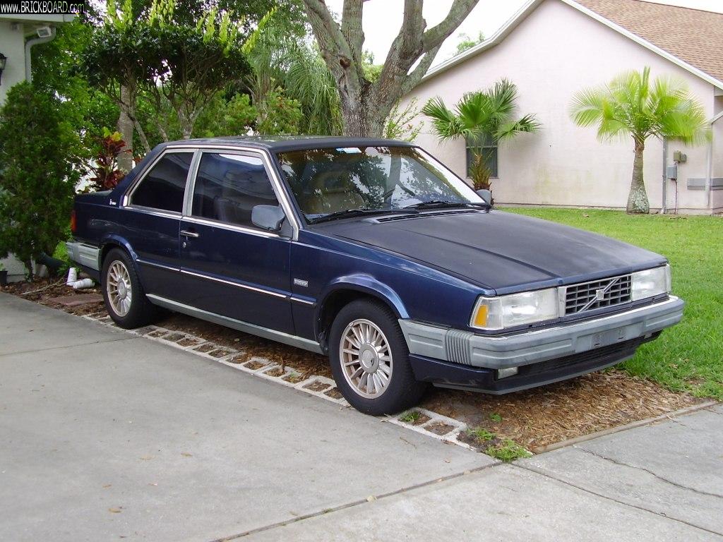 Volvo 700 -- 1989 Volvo 780