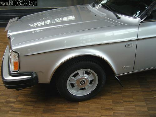 Volvo  -- 262 Wheel