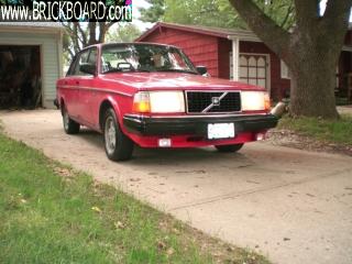 Volvo 200 -- 1993 240 5 speed