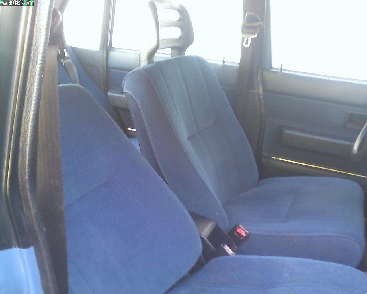 Volvo 200 -- 1988 240dl- PERFECT