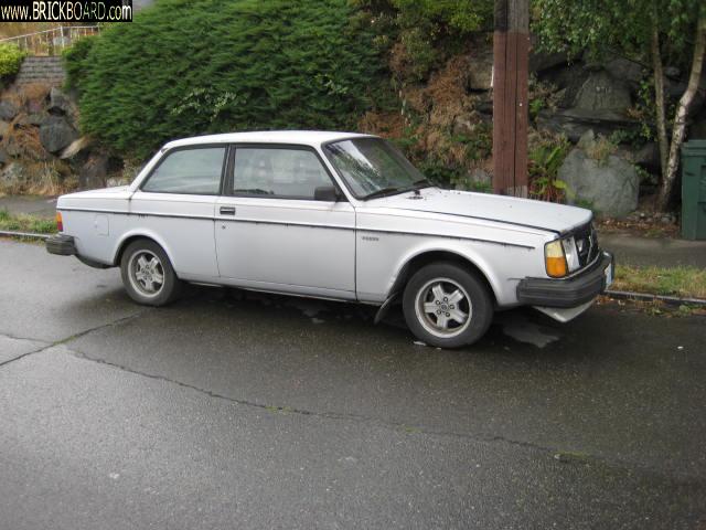Volvo  -- 1980 242GT