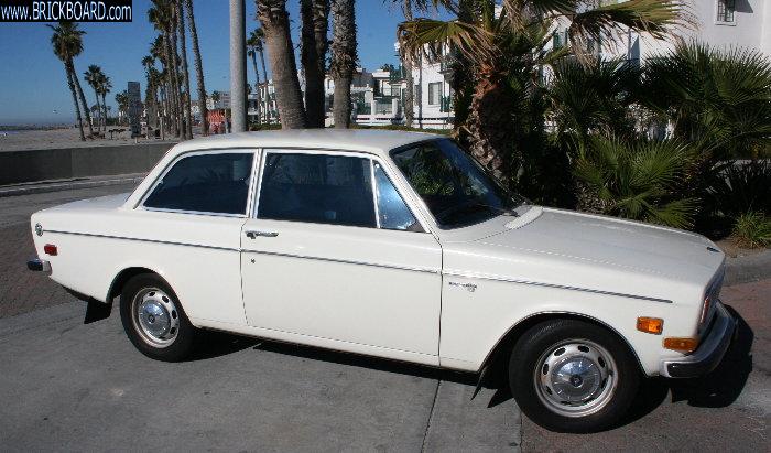 Volvo 140-160 -- 1970 Volvo 142