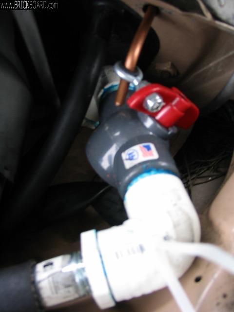 Volvo 200 -- Volvo 240 Manual Idle Air Valve